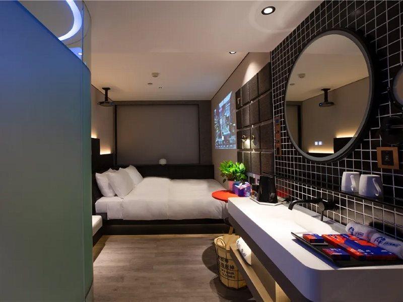 Fenk Attitude Hotel Guangzhou Railway Station מראה חיצוני תמונה